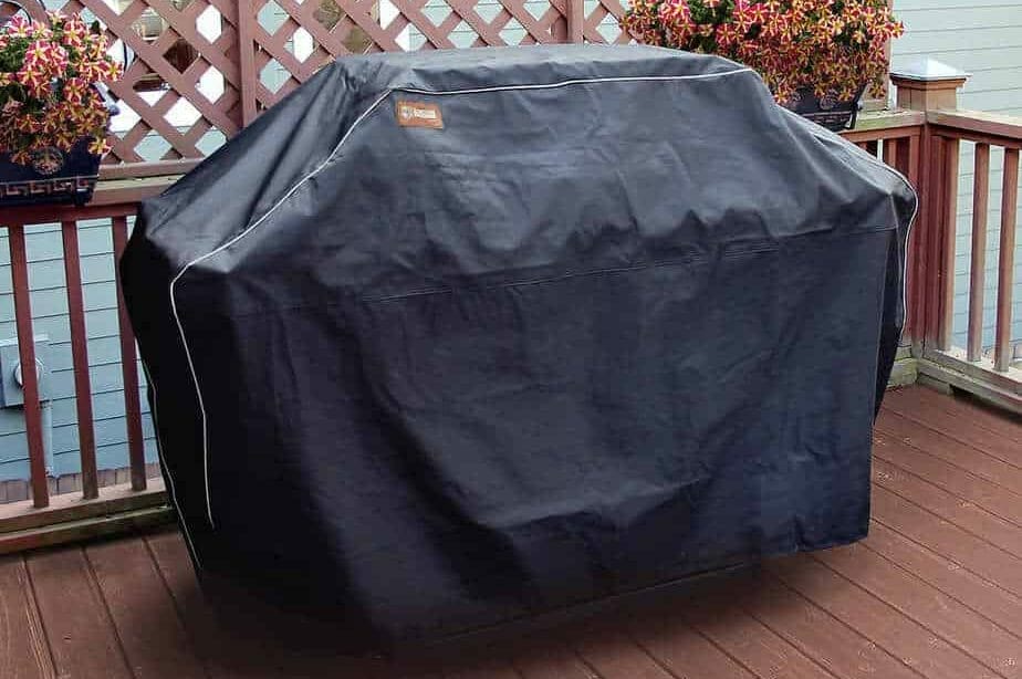 photo of grill with cover on